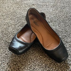 Lucky Brand Black Leather Ballet Style Slip-On Flats